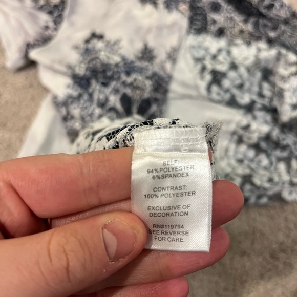 Unity World Wear Blouse - Picture 7 of 9